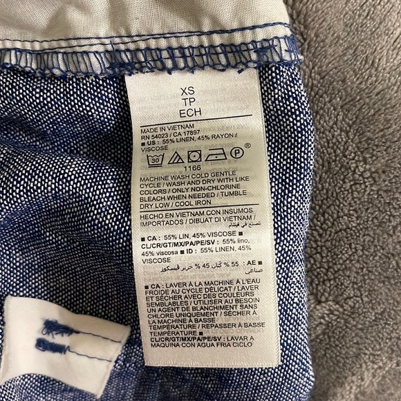 Old Navy - NWT Blue Pocket Shorts - Picture 5 of 5